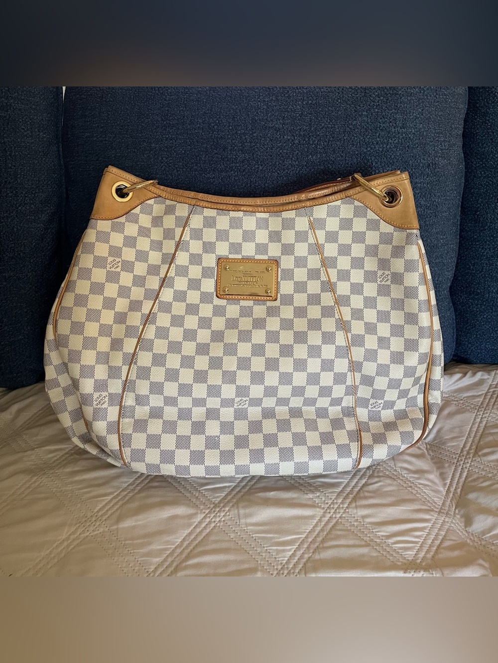 Louis Vuitton Galleria GM bag